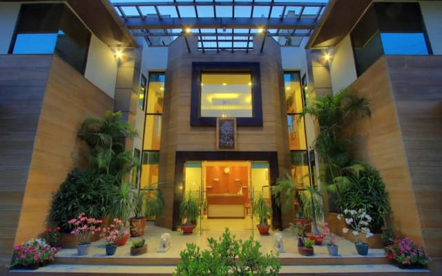 Sona South City