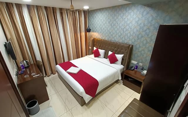 Hotel Akshay Grand