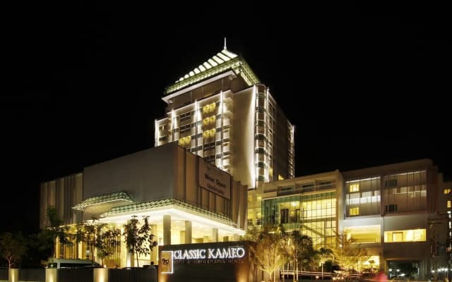 Classic Kameo Rayong Hotel & Serviced Apartments