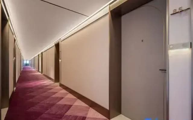 Manxin Hotel Xichang Qionghai 17 Degree Torch Square