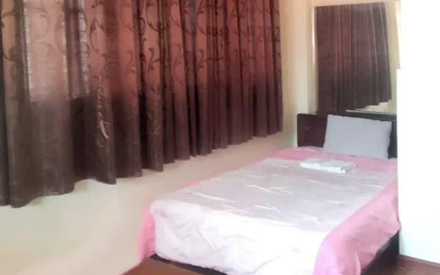 Palompon / Kalanggaman, Liezel's B&B