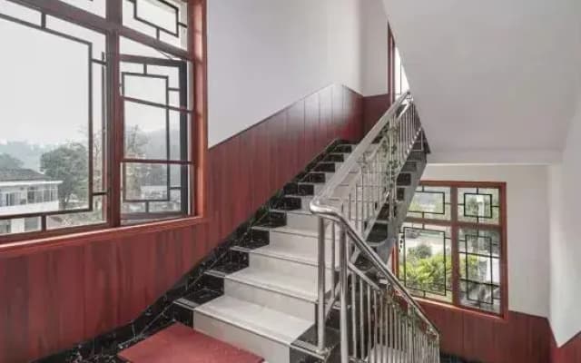 Shaoshan Maoxin Restaurant (Former Residence Scenic Area Branch)