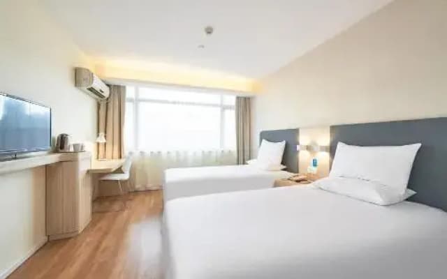 HanTing Hotel (Ningbo Yinzhou Wanda Ningnan North Road)