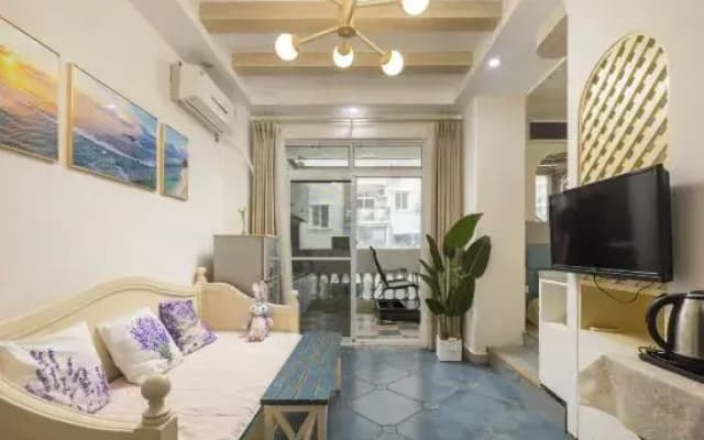 Chaoyue Haiyun Homestay (Sanya Bay Branch)