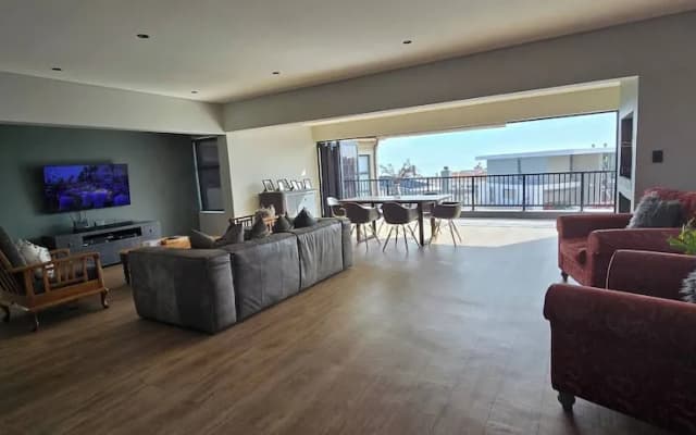 Seaside Retreat in Langebaan With Hot Tub and BBQ