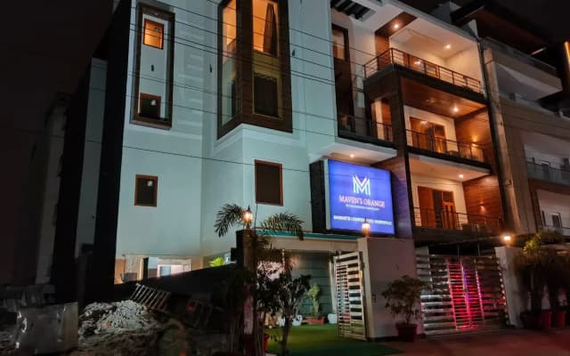 Hotel Mavens Orange Gurgaon