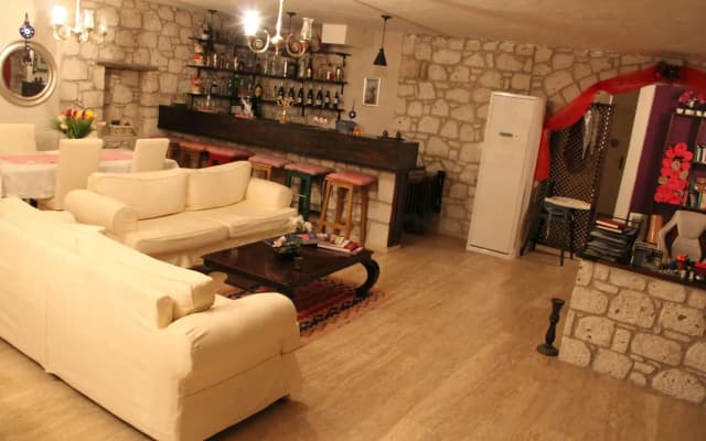 Begonvil Otel Alacati