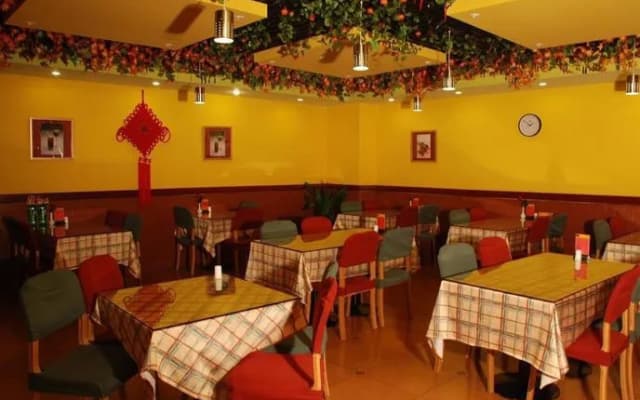 Home Inn Taibei Yi Road Road