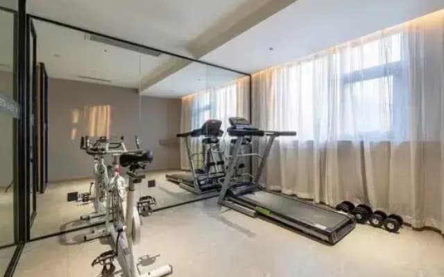 Vienna Hotel 5.0 Qingyang Xifeng District North Avenue Branch