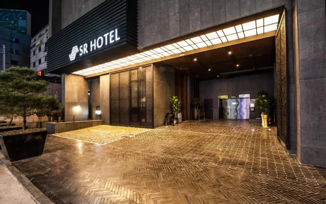 SR Hotel Sadang
