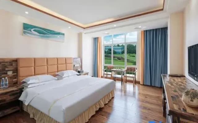 Hailin Hotel (Jianshui Zitao Street Branch)