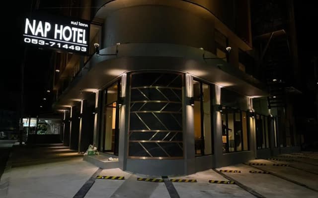 Nap hotel