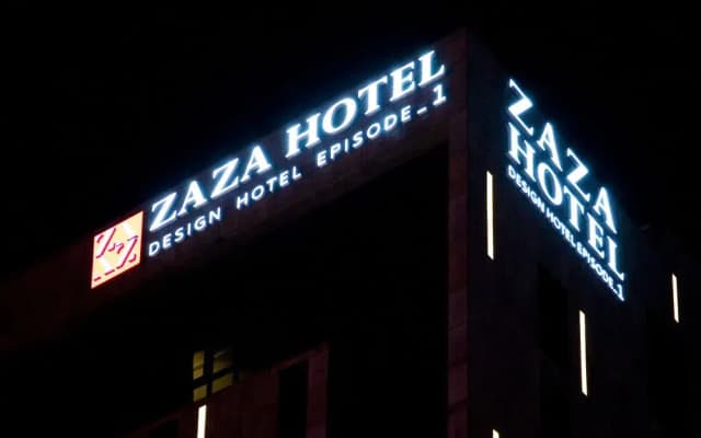 Zaza Hotel