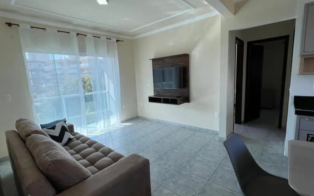 Aprecie Mariscal Nesta Hospedagem a 150 M do Mar - V4