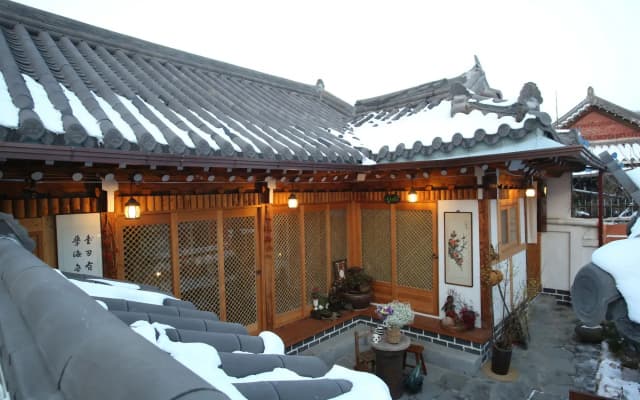 Gangneongjeon Hanok Stay