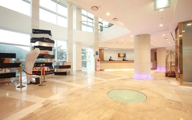 Riviera Hotel Geoje