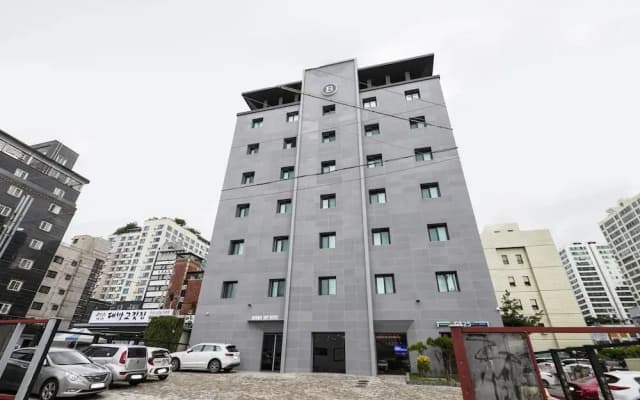 Browndot Hotel Suwon City Hall