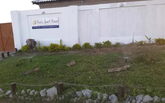 Hulela Guest House