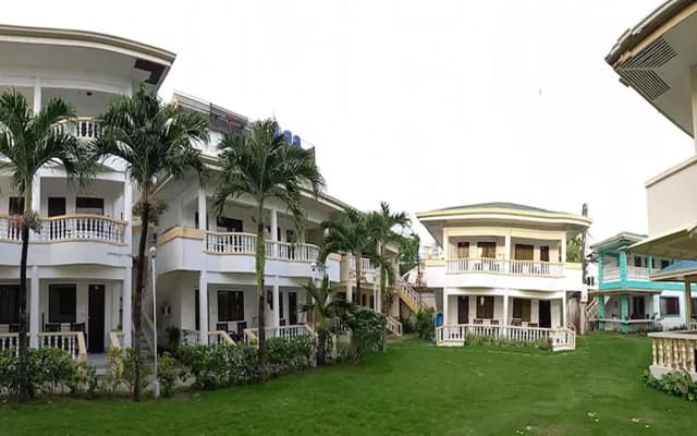 Bans Beach Resort Boracay