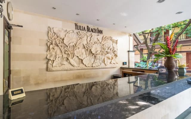 Yulia Beach Inn Kuta