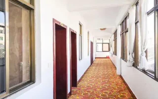 Yunzhinan Hotel