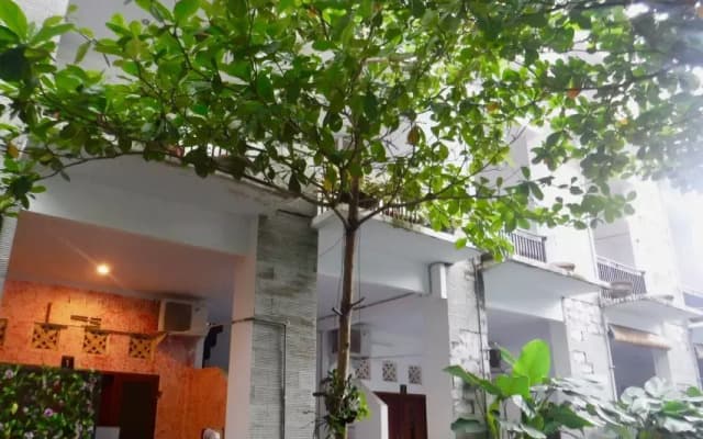 Ketapang Guesthouse Echo Beach Canggu