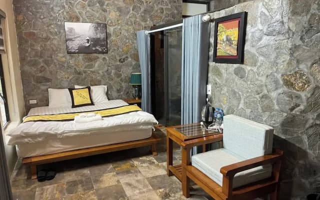 Ninh Hoa Retreat