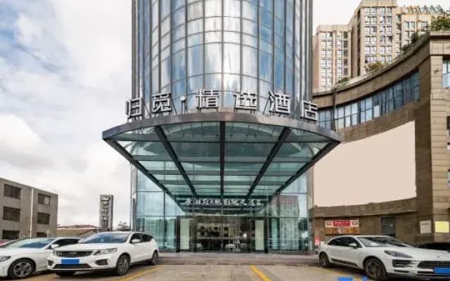 GM Select Hotel