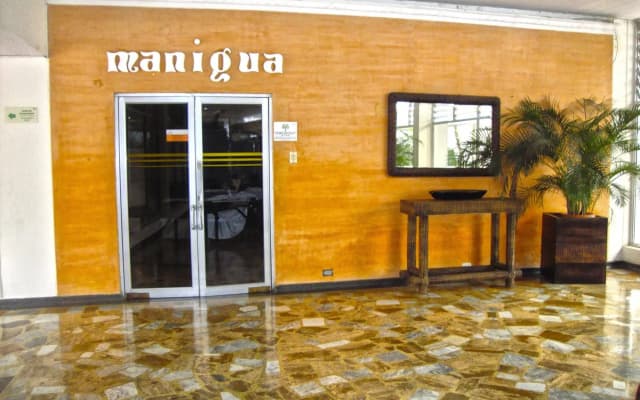 Hotel Del Llano