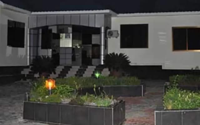 Lesa Garden Hotel