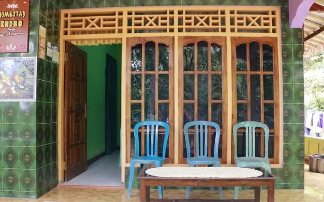 Homestay ENDRO