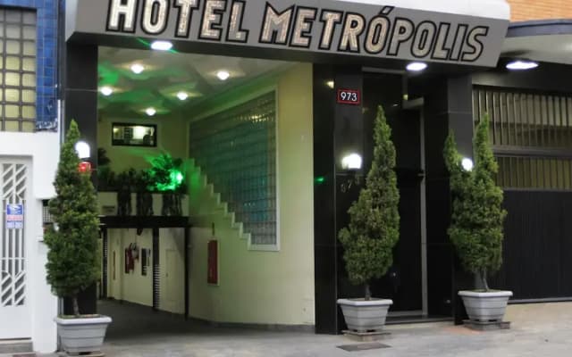 Hotel Metropolis