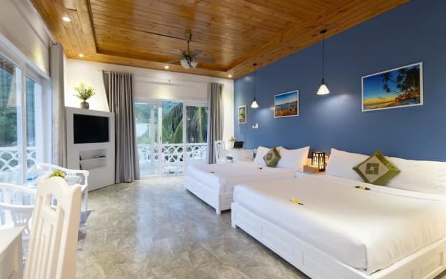 Casa Maya Hotel
