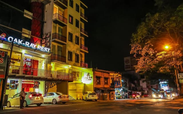 Oak Ray CIty Hotel