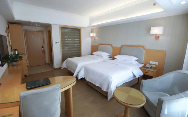 Vienna 3 Best Hotel (Xian Daminggong Fengcheng 8th Road)