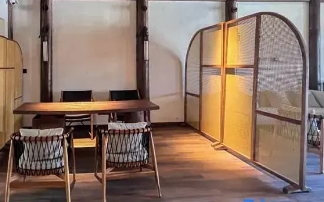 Yanguan Chaoyuezhicheng Shuiyin Homestay