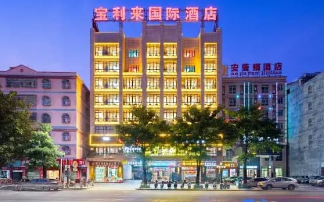Polaris International Hotel