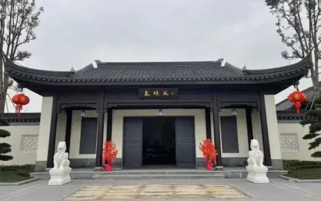 Grand Garden Hotel