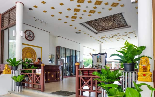 Bhu Tarn Koh Chang Resort and Spa