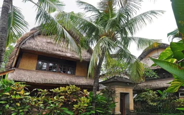 Puri Dewa Bharata Hotel & Villas
