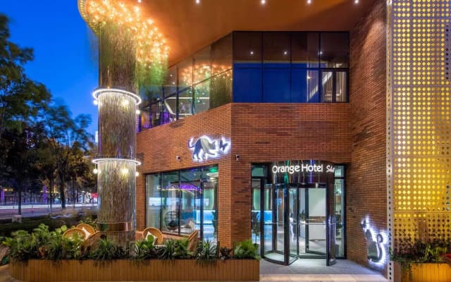 Orange Hotel Select Kunming Nanping Street