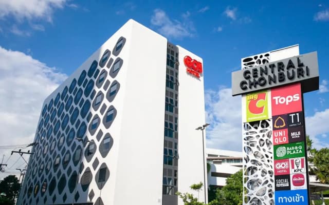 GO Hotel Chonburi at Central Chonburi