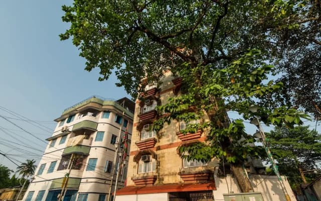 OYO Flagship 3675 Kalighat