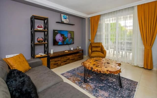 Blue - 4 Bedroom Holiday Villa in Hisarönü