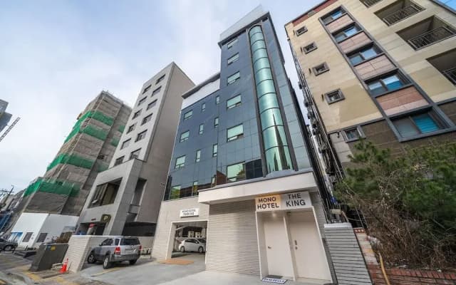 Mono Hotel
