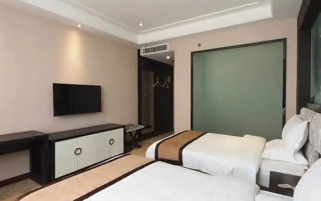 Starway Hotel