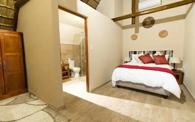 Vuyani Safari Lodge