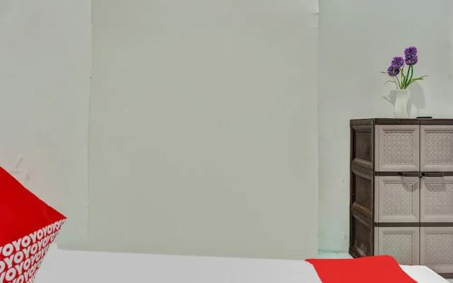 Homestay Jenggolo by Oyo Rooms