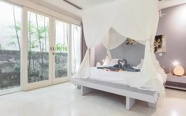 Villa Bliss a paradise of three independent Villas