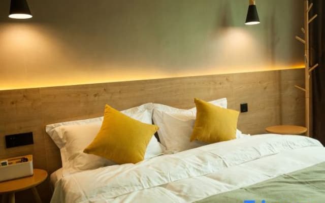Weijia Hotel